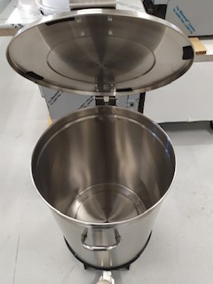 POUBELLE À PÉDALE 100L EN INOX - Sud CHR