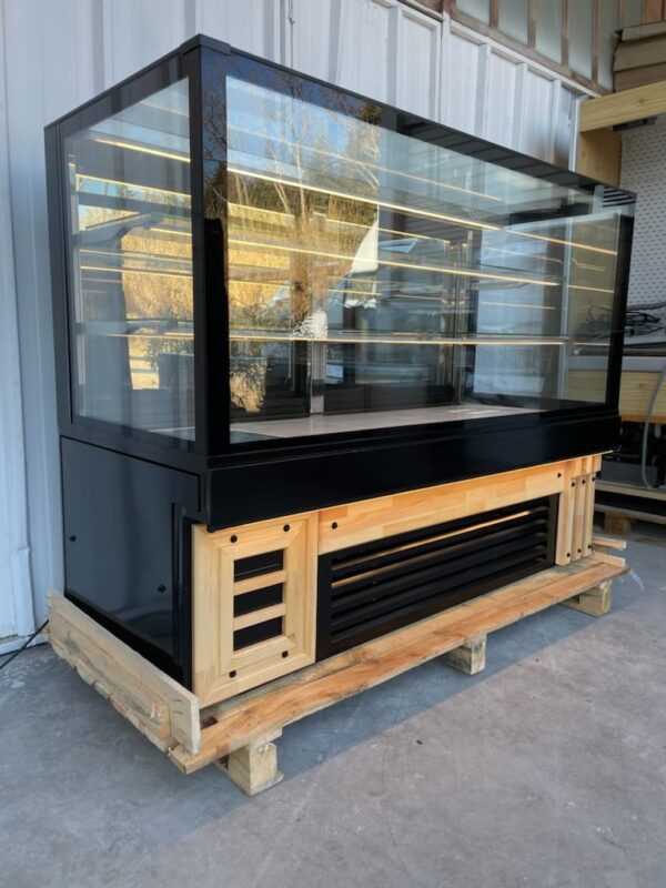 Vitrine de présentation moderne vitrage droit réfrigérée pour boulangerie / pâtisserie / snack – Image 3